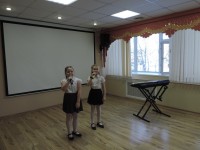 Лиза Сухорукова и Алиса Хасанова воспитанники Центра детского творчества